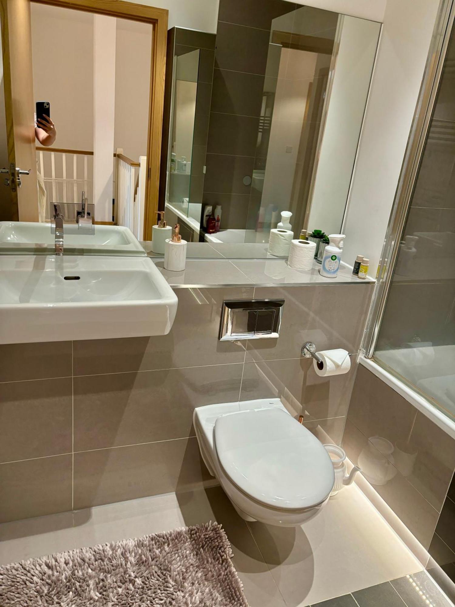 Two Double Bedroom Duplex Flat London Bagian luar foto